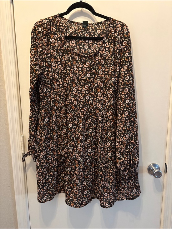wild fable Dresses & Skirts - wild fable women’s Black Floral Midi Dress with Pink and Cream Flowers size xxl
